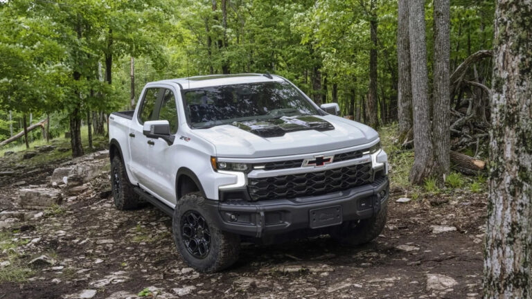 2024 chevrolet silverado bison1