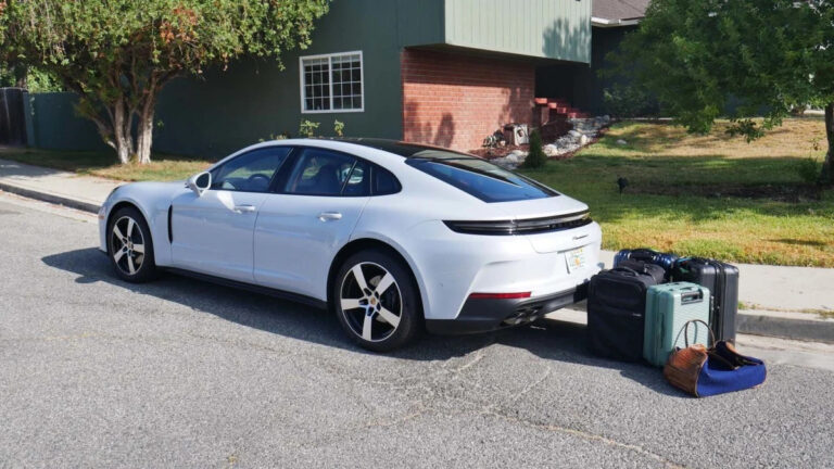 Porsche Panamera Luggage TEst