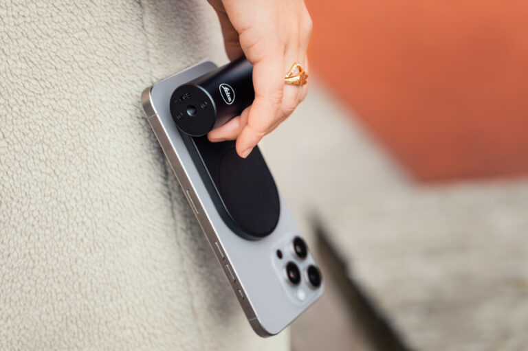 leica lux grip 3