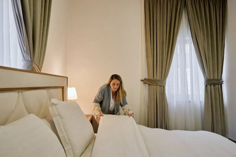 Host Amman Jordan e1746476383937