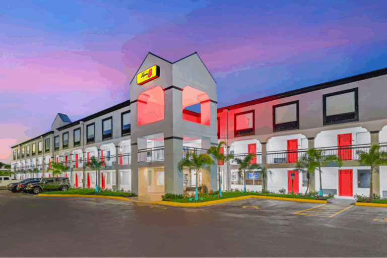 Super 8 hotel