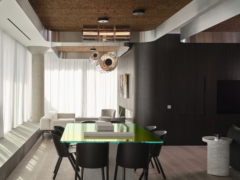 Toronto Penthouse Suits Reflect Architecture 1
